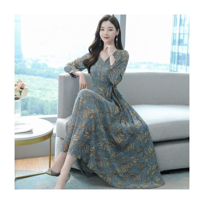 

Korean version of the season s new big pendulum printing dress for women s medium and long styles, thin waist and middle-aged mother outfit M