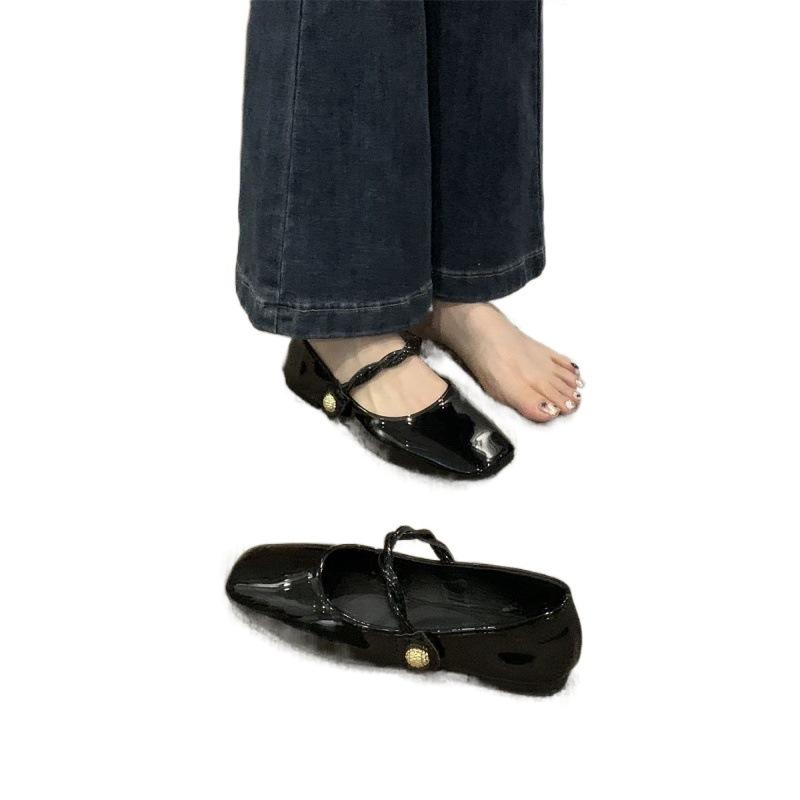 Französischer Xiaoxiangfeng Einzelne Schuhe Damen Frühling Temperament Mit Röcken Sanfte Abendschuhe Mary Jane Kleine Lederschuhe