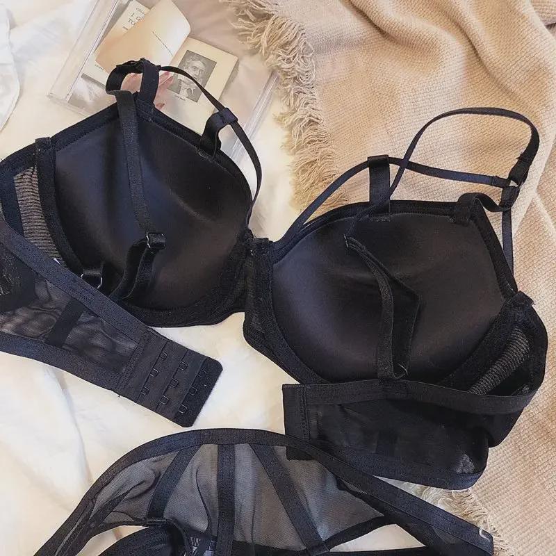 "French Desire Mesh Underwire Bra with Bondage-Inspired Design"