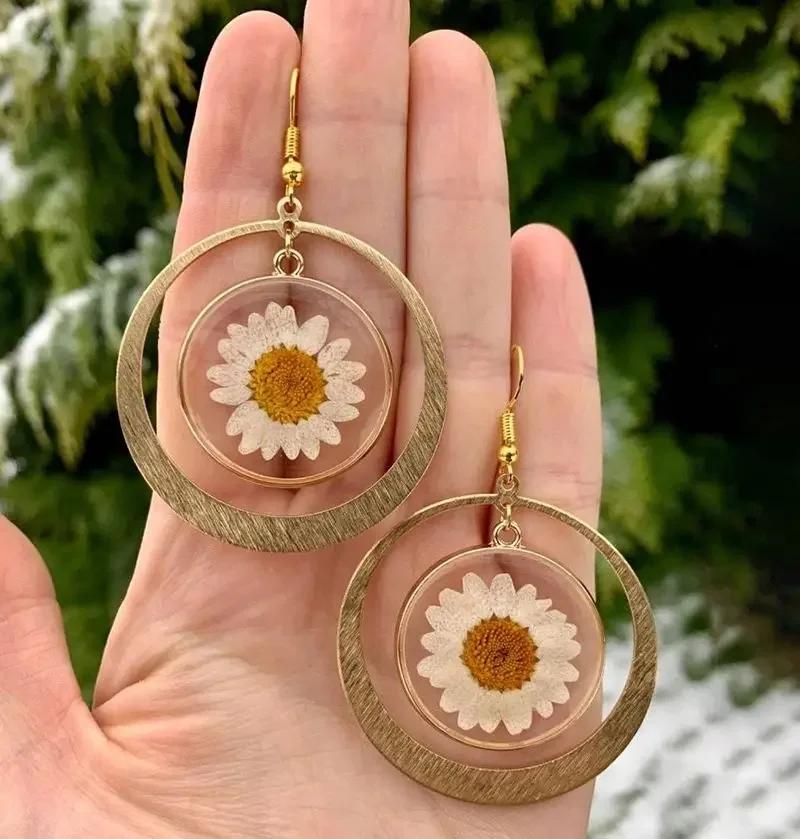 Natural White Daisy Pressed Earring Boho Statement Pressed Flower Earrings Cute Daisy Earring Fashion Boho Party Jewelry