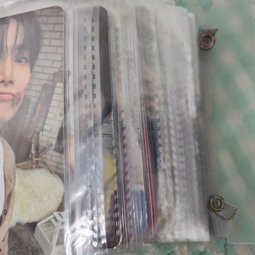 [USED] Stray Kids trading card lucky bag (sort of!)