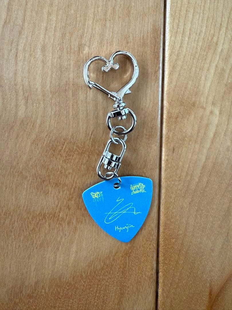 

[USED] STAYZONE Pick Hyunjin