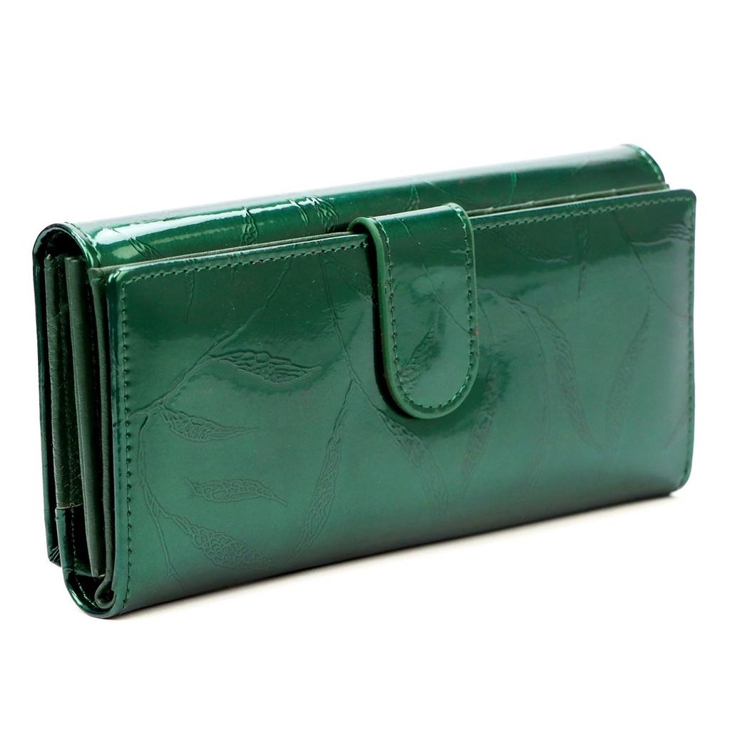 Lacquered Women's Wallet Made of Natural Leather Pierre Cardin 02 LEAF 122