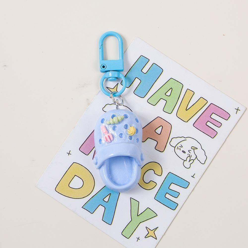 Colorful Girlish Heart Crocs Keychain Pendant - Cute Bestie Jewelry Charm DIY Accessories