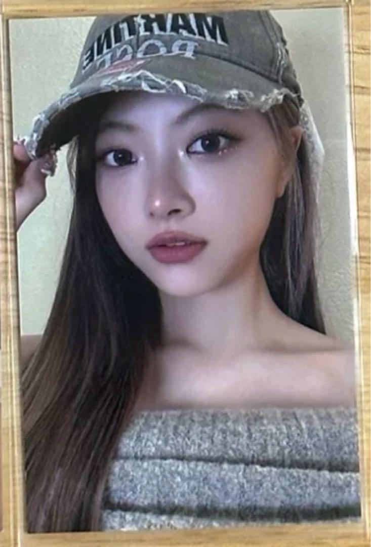 

[USED] LE SSERAFIM EASY Sanoku Pre-recorded Limited Unchu