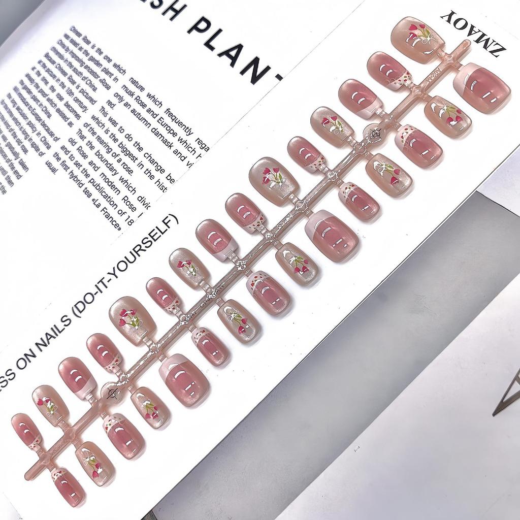 Cartoon Multi-Pattern High-Quality Wearable Nail Tips for Professional & Commute Style Manicure