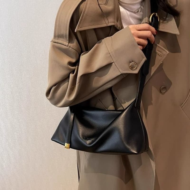 New fashionable retro dumpling bag one shoulder armpit bag