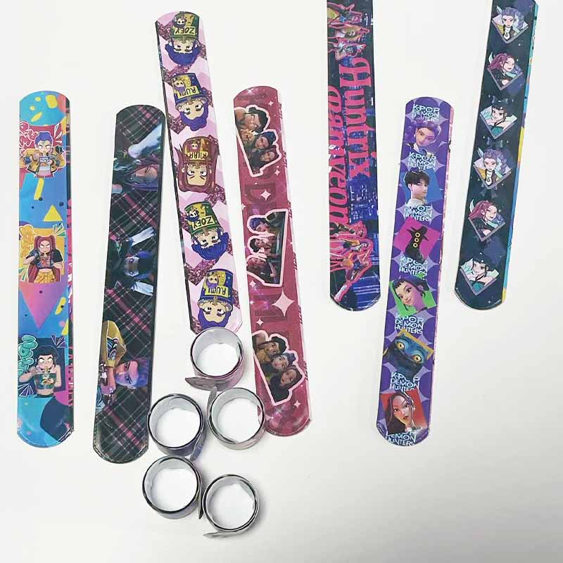 Vând 12-36 buc KPOP Demon Hunters Party Brățară Slap Brățară Snap Cadou Pentru Studenți Fete Jocuri Jucării Petrecere de Crăciun