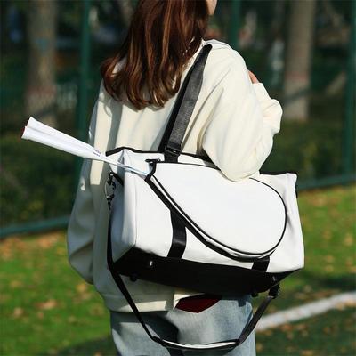 Multi-Use Sports Bag: Wet/Dry Separation, Shoulder/Crossbody, Perfect for Gym, Badminton, Table Tennis, and Travel