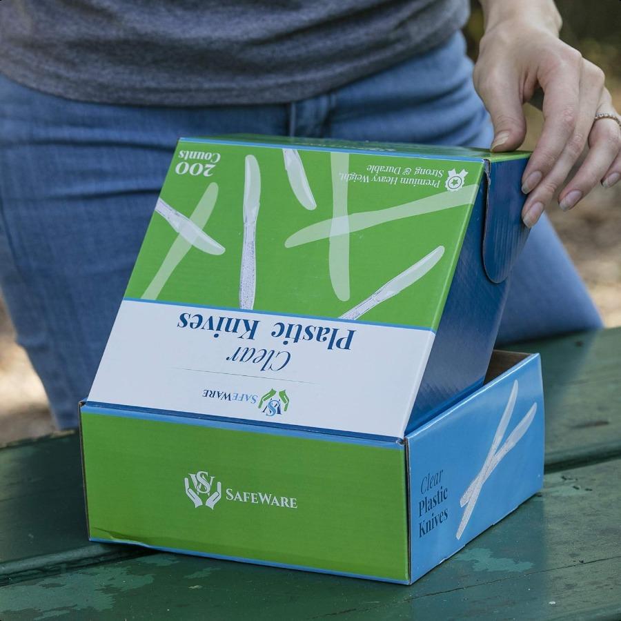 

Прозрачные пластиковые ножи 200 штук Сверхпрочные одноразовые столовые приборы Серебристые для домашней вечеринки, барбекю на заднем дворе, пикника, семейного мероприятия United States