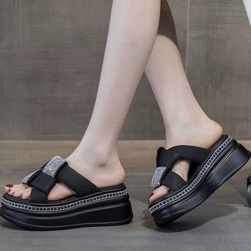 Brand broken size soft leather outer wear one-word slippers new sandals in summer muffin platform sandals