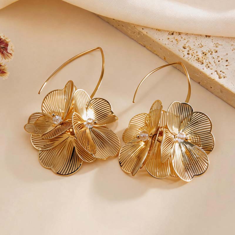 Fashion Metal Hollow Flower Pendant Earrings for Women Vintage Gold Color Double Layer Petal Earrings Jewelry Gifts золотой