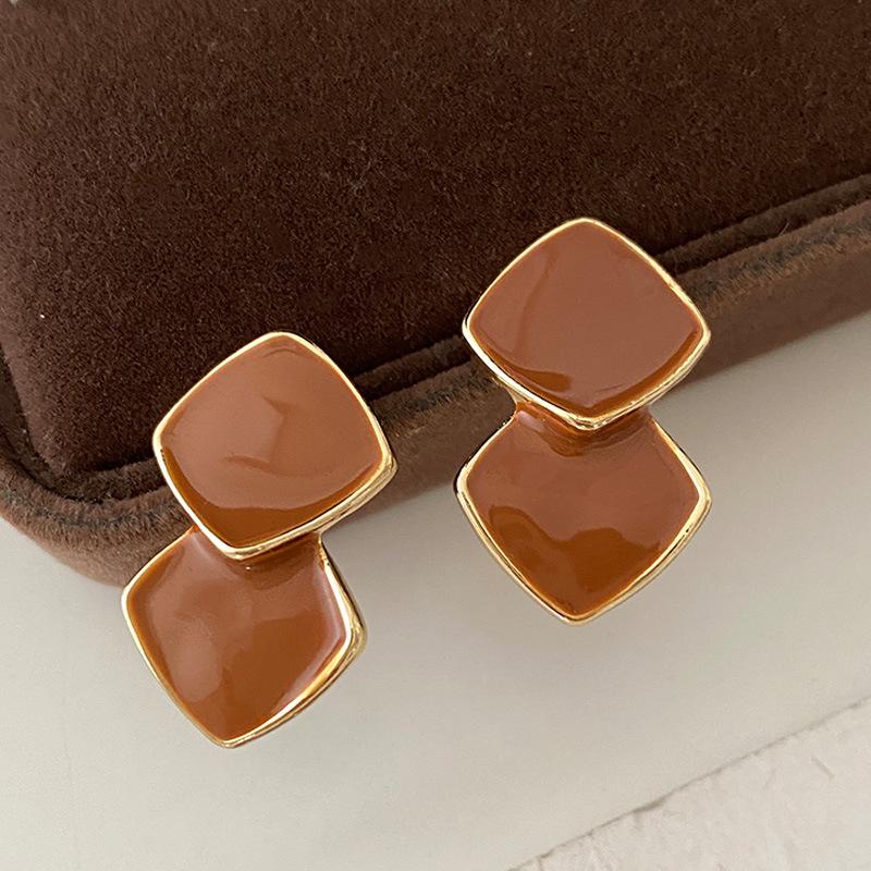 Butterfly Stud Earrings Maillard Geometric Design Niche Earrings French Retro Drip Glaze Earrings Women