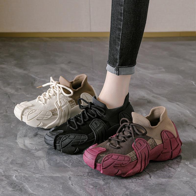 2025 spring and autumn new flying woven women's shoes socks shoes lazy one pedal popular breathable coconut sports and leisure shoes