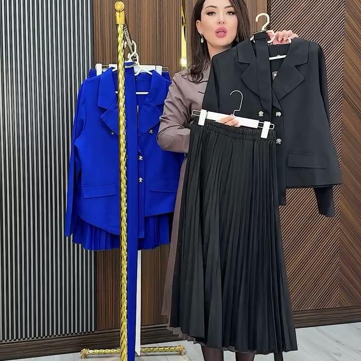 2025 Autumn Collection: Lapel Long Sleeve Belted Suit Jacket & Pleated Midi Skirt Set for European and American Workplace Commute