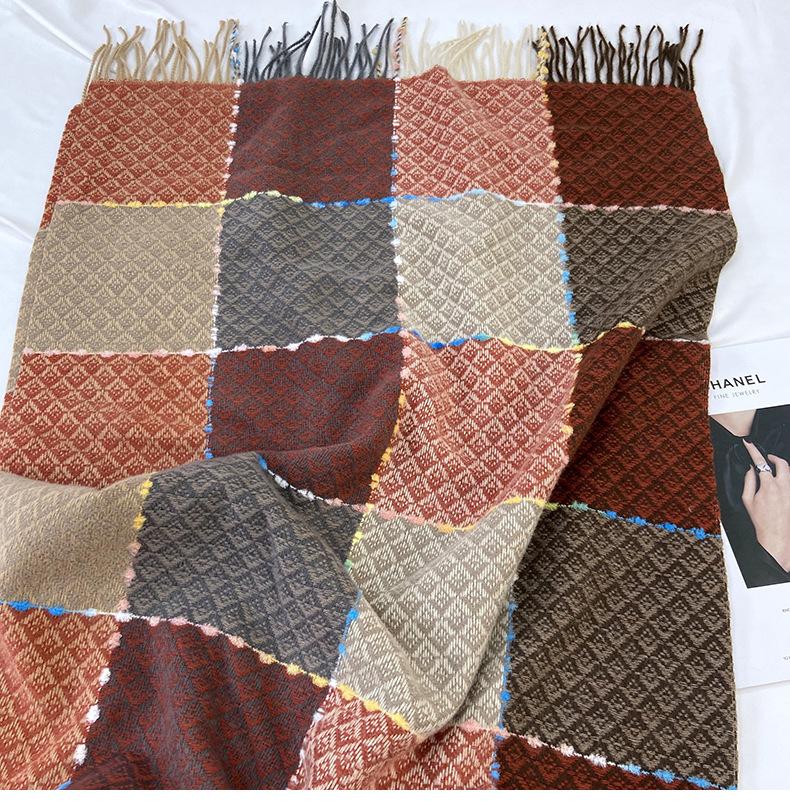 Schicker karierter Quastenschal für Damen - Dicke, warme Imitat-Kaschmir-Stola mit Jacquard-Design, perfekt für Herbst- und Winterausflüge