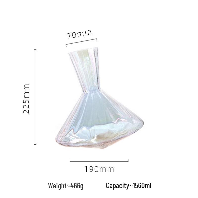 Wide-Edged Dazzling Wine Decanter