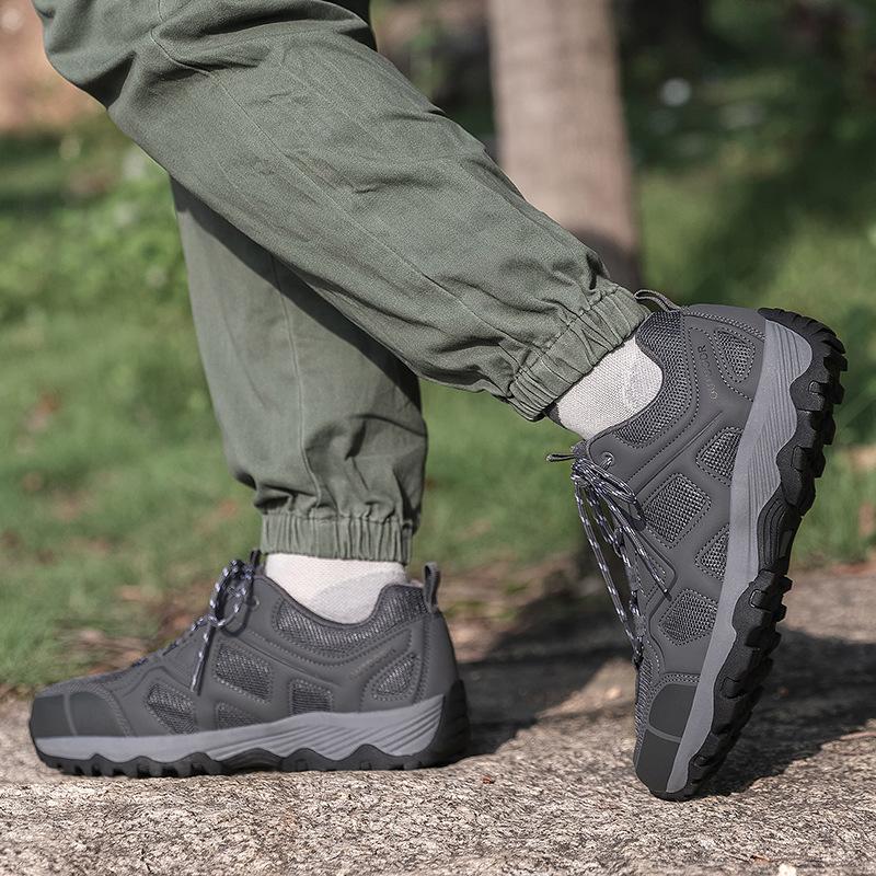Spring and Autumn Couple Mountaineering Hiking Shoes Non-slip and Wear-resistant Walking Shoes Trendy Fashion Sports Shoes Breathable and Quick-drying