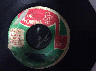 7inch Record DAFFODILS  HAROLD BUTLER  HIS GRO  I Miss Your Love  Miss Your Love NONE Dr. Komina 1979 Jamaica Reggae Ska  Dub Used