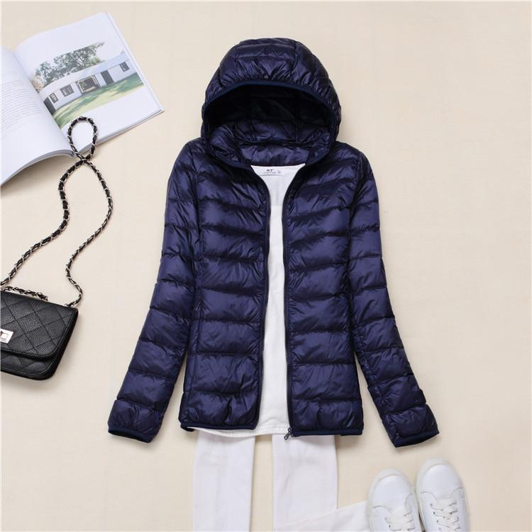 Autumn and winter new women's hooded light down jacket short casual thin down jacket large size winter clothing