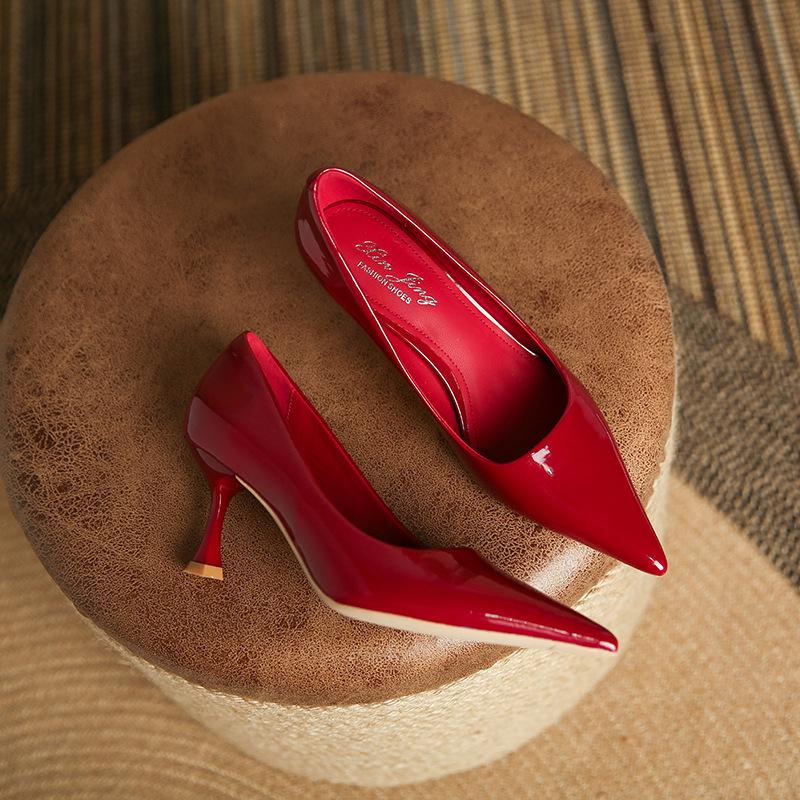 

3351-1 French pointed high heels women s new commuting soft-soled stiletto women s shoes nude patent leather high heels 35