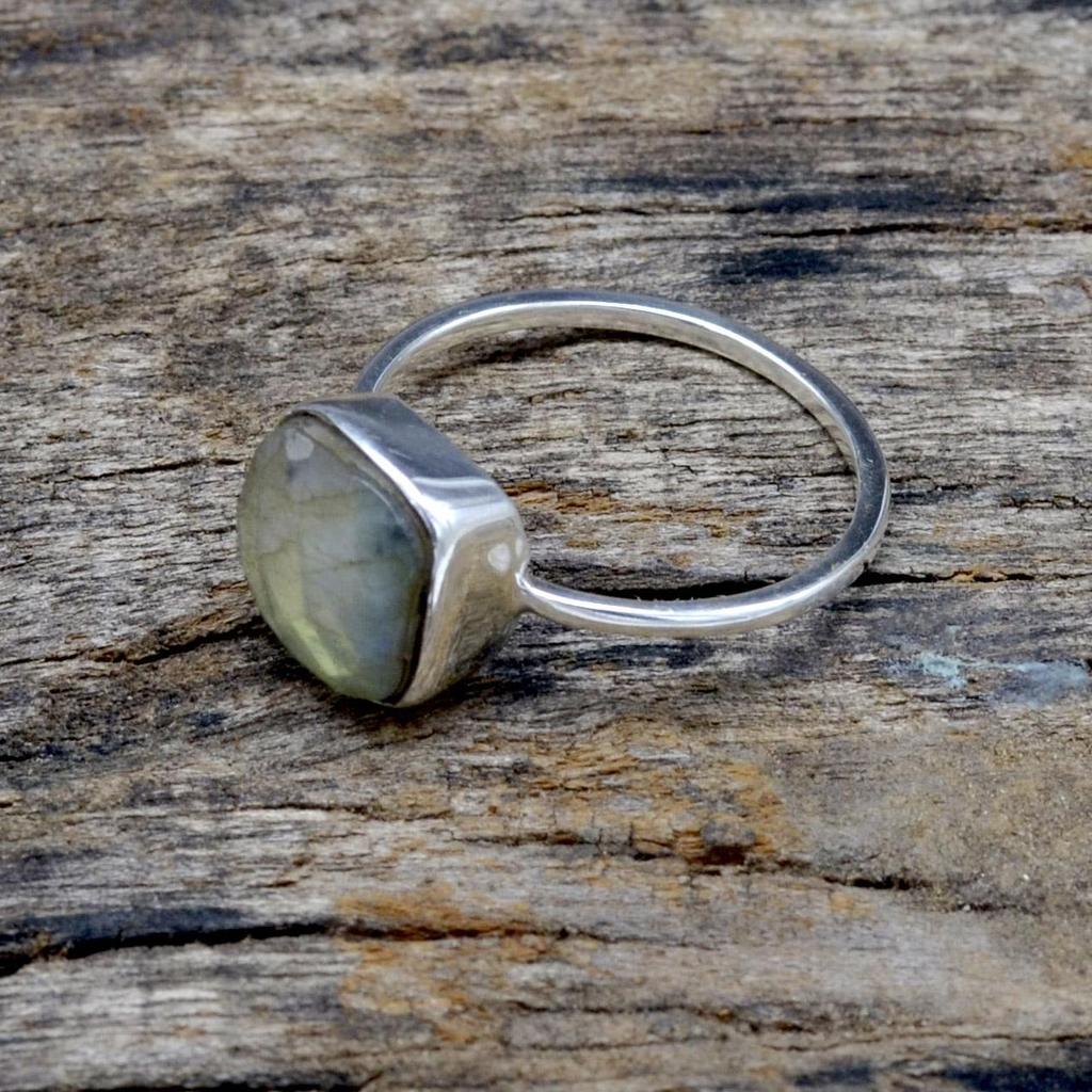 Labradorite 925 Sterling silver Ring, Natural Gemstone Handmade Women Boho Ring