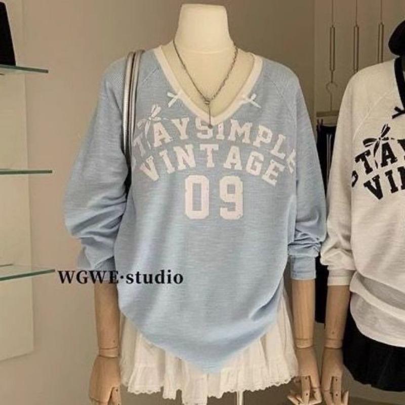 Letter Contrast Printing V-neck Long-sleeved T-shirt for Women Loose Fashionable Casual Top