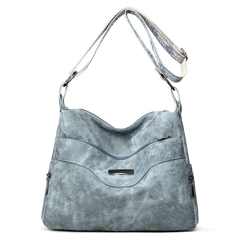 

Вместительная повседневная сумка кроссбоди из мягкой искусственной кожи синий