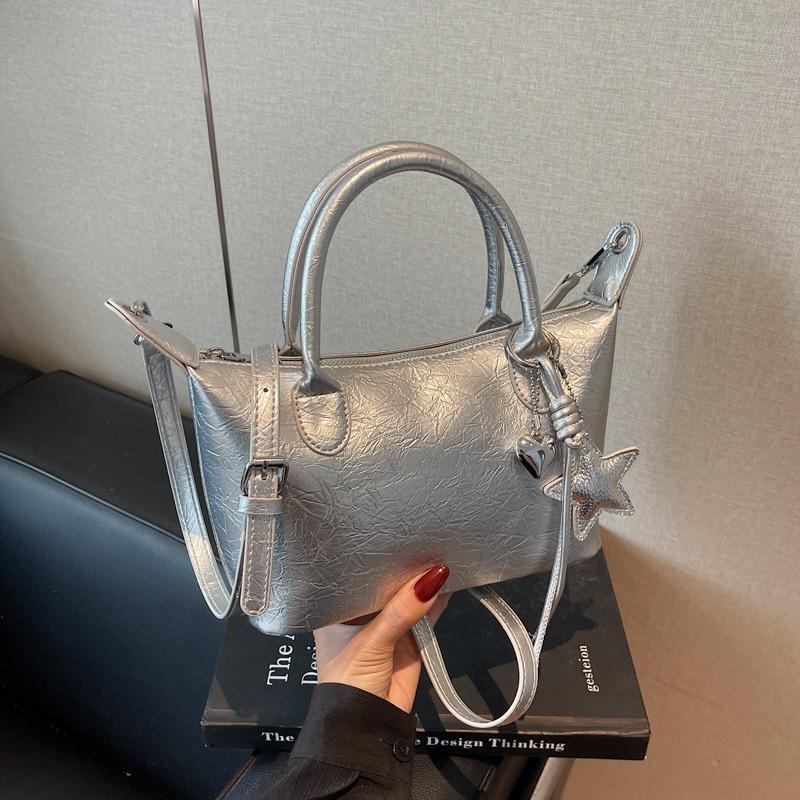 Small Bag Women's New Fashionable Versatile Messenger Bag High-end Sense Portable Small Bag Dumpling Bag