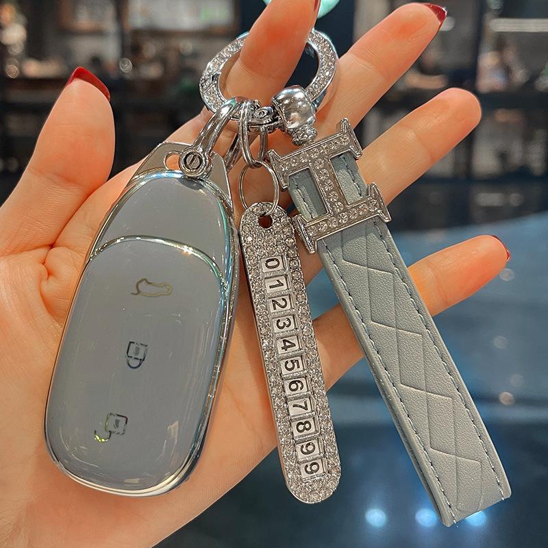 

Премиальный чехол для ключа для автомобиля Ideal ONE - Женская модель 21