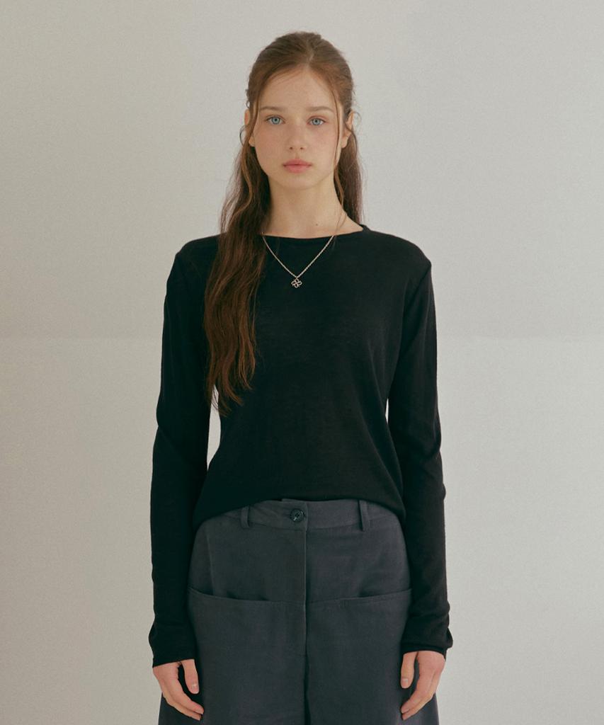 ODER Basic Round Wool Pullover - Black