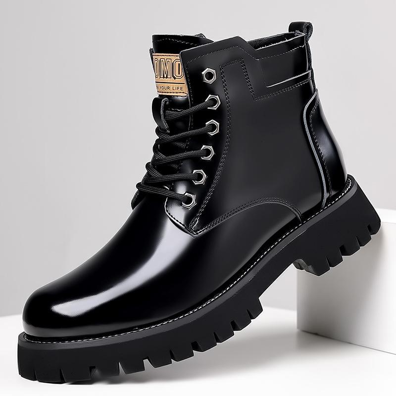 Autumn and winter new high-top velvet men's shoes are hot-selling genuine leather bright leather heightening retro Martin boots to keep warm