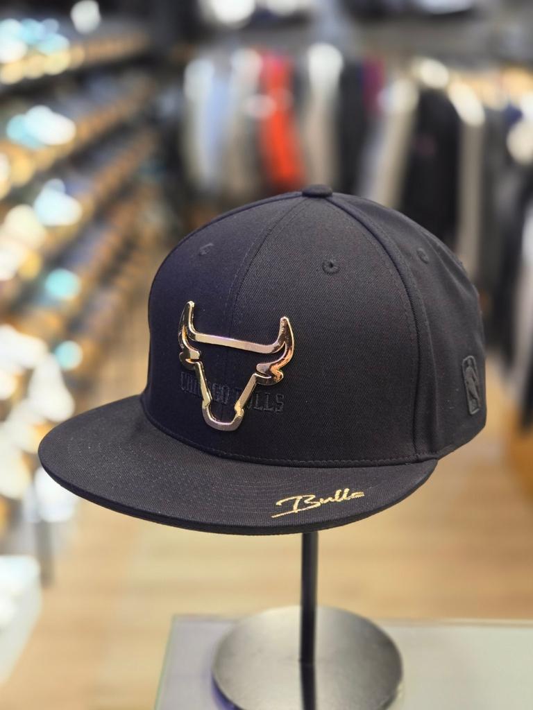 NBA Unisex CHI Bulls Outline Metal Snapback N245AP614P (19)