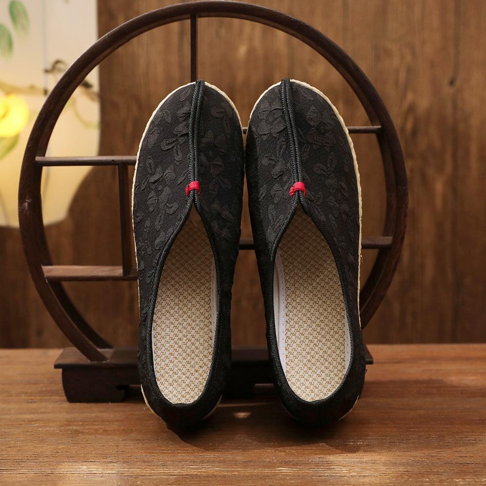 Retro Shoes for Women Hanfu Shoes New Lightweight Thick Soled Ethnic Cloth Shoes Women's Versatile Embroidered Women's Shoe