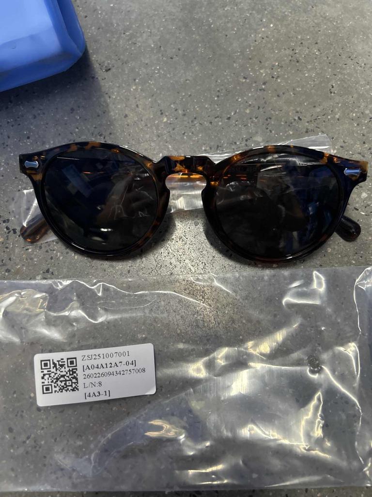 Vintage Round Frame Sunglasses Polarized Lens UV Protection Lightweight Durable Frame Suitable for Outdoor Activities and Daily Use