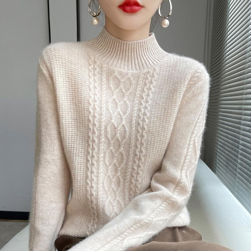 Half High Neck Loose Fitting Sweater for Women's Autumn and Winter Knitted Base Sweater