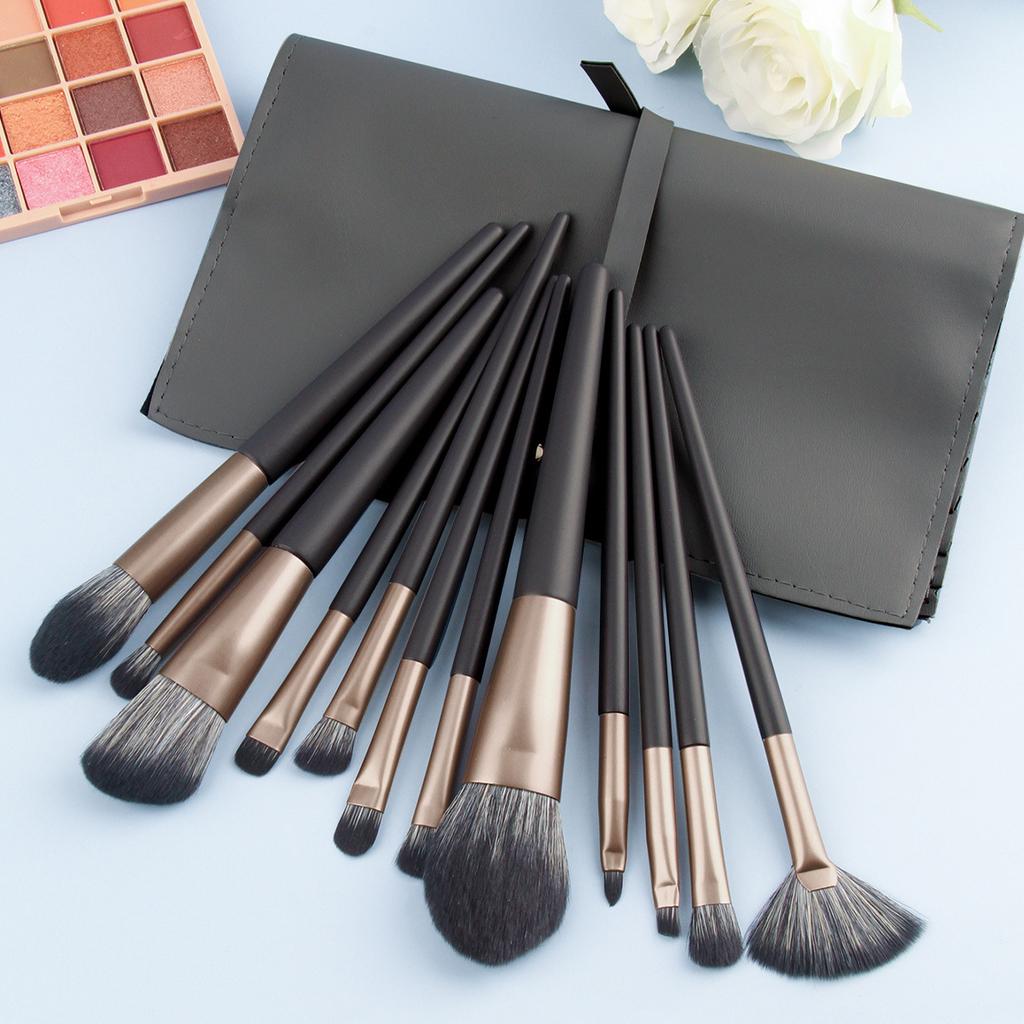 12 Makeup Brushes, High-end Makeup Tool Set, Full Set with Brush Bag, Scholar Eye Brush, Powder Brush, Detail Brush.