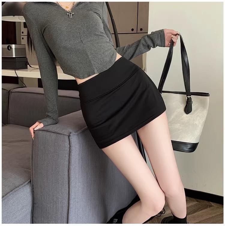 2026 New Black High-Waist A-line Slit Bodycon Half Skirt for Women - Spring/Summer Petite