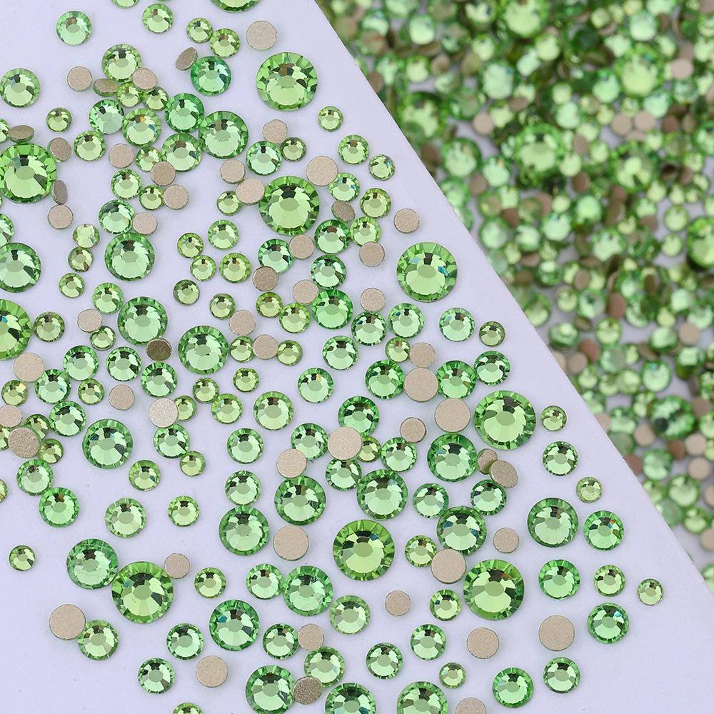 Pujiang Nail Art Strass Goldener Boden Gemischte Größe Flachboden Diamant Ungefähr 1440 Glas Aufkleber Diamanten Farbige Kleine Runde Diamanten