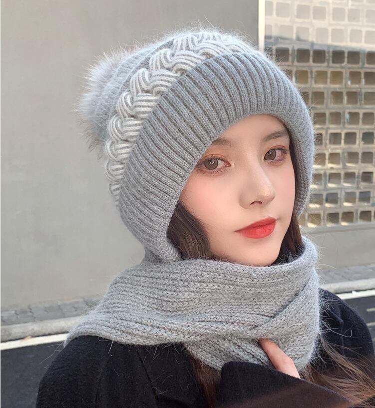 New Winter One-piece Knitted Hat Women's Thermal Hat Fleece Thickened Snow Hat Scarf Integrated Ear Protection Wool Hat