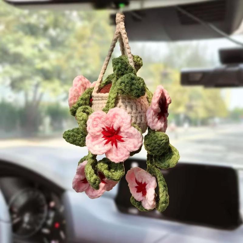 Panier à Plantes Fraise et Fleur au Crochet Ornements Suspendus pour Voiture, Accessoires Suspendus Mignons Tricotés à la Main pour Rétroviseur de Voiture pour Femmes