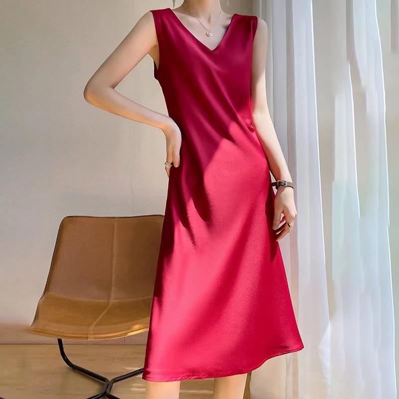 Women's Dress Satin Long Over The Knee Summer Wear Plus-size Solid Color Halter Dress