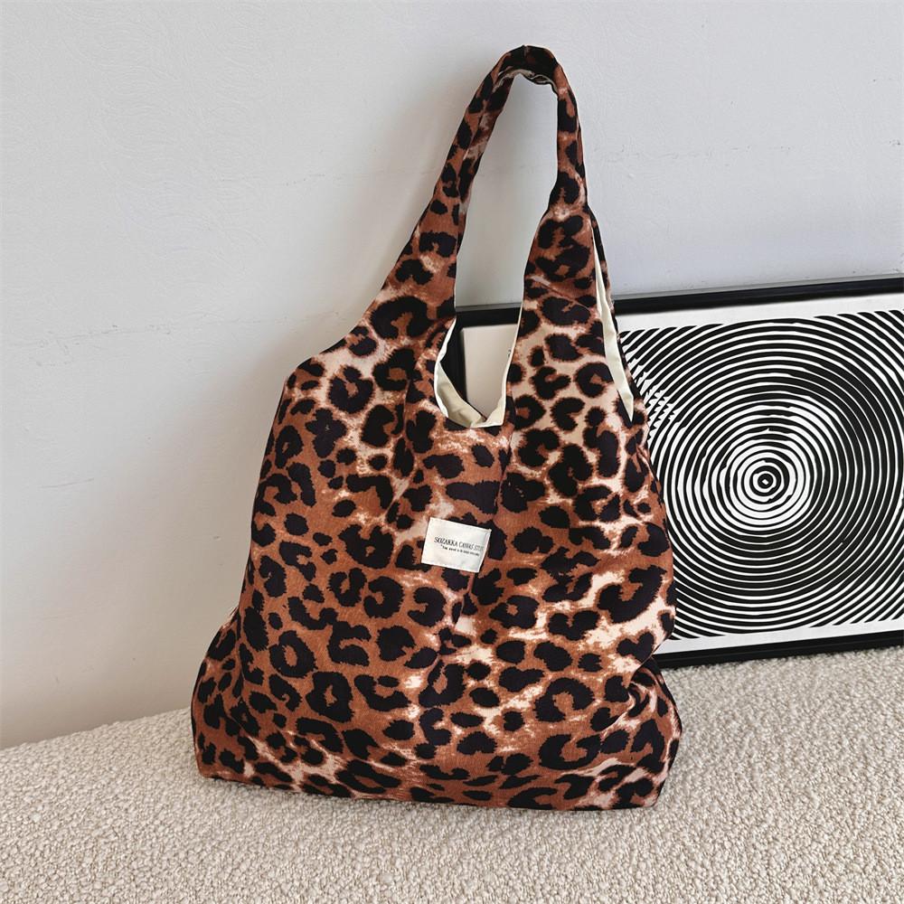 Stylish Leopard Print Tote Bag For College Students Spacious Casual Shoulder Bag In Pink Brown Gray