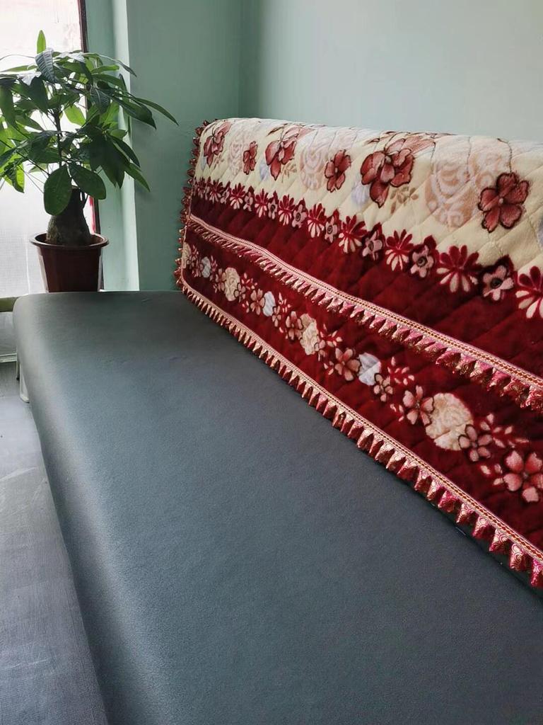Thick Non-Slip Winter Sofa Cushion for 3-Seater - Solid Wood, Spring/Autumn Use