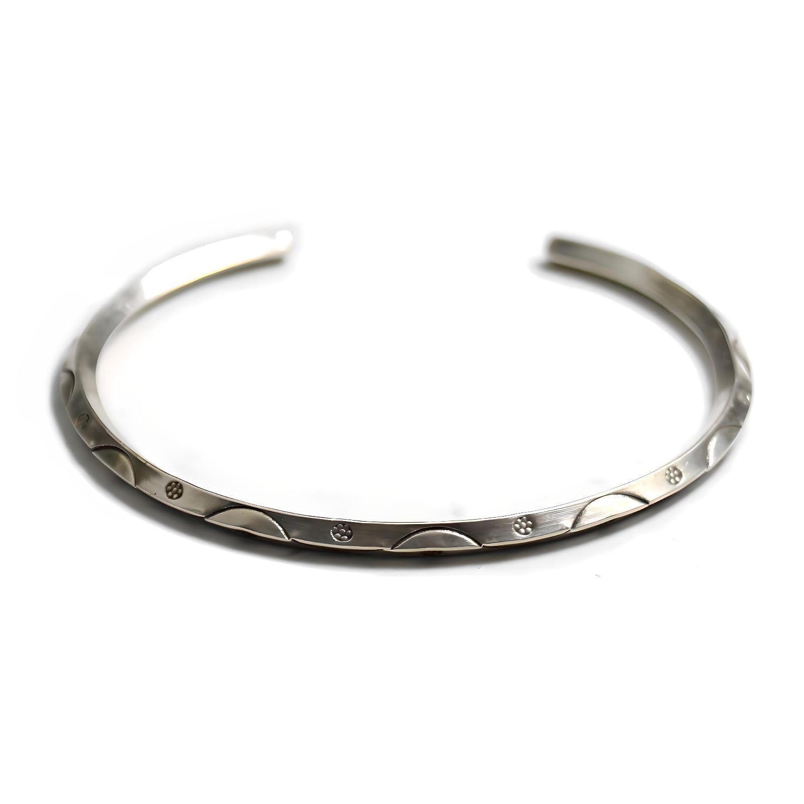 

Karen Silver Bangle Karen Carmelo [Mizal] Bracelet, Slim, Triangle, Tribal, Silver,