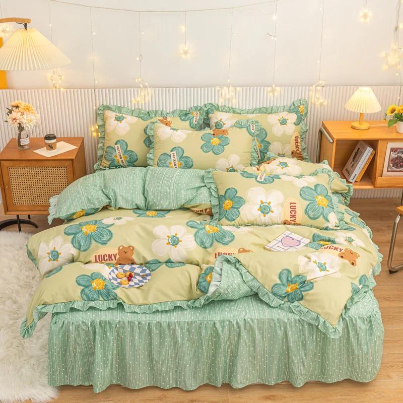 

Романтический комплект постельного белья с сердечками в форме сердца Kawaii Red - 1 двухсторонний пододеяльник + 1 клетчатая подзорная труба + 2 наволочки 150x200cm 4pcs set