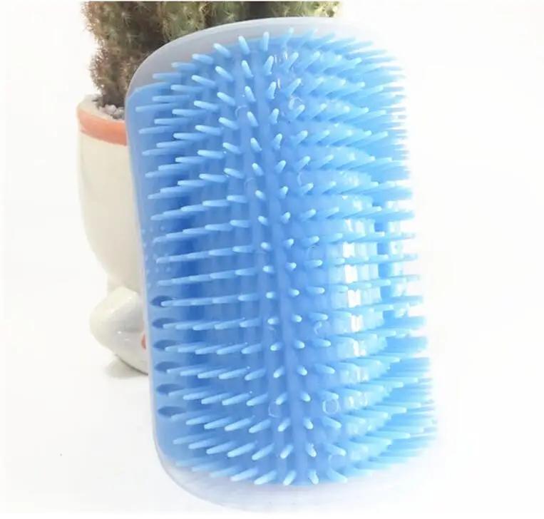 

Машинка для самостоятельного ухода за кошками с кошачьей мятой, мягкая угловая массажная щетка для кошек, расческа для кошек, растирает лицо щекочущей расческой, товары для ухода за домашними животными светло-синий