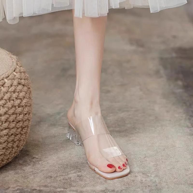 Transparent high heels sandals women's summer new one-word with thick heels sandals crystal outer slippers women