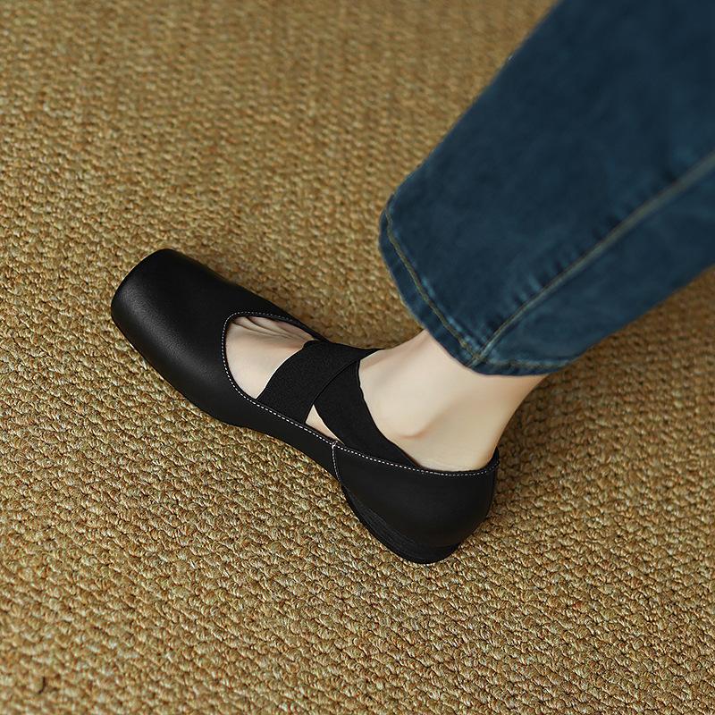 Factory straight pig nose shoes women's 2025 spring new full leather inside and out retro style ballet shoes secret