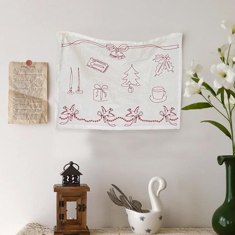 1Pc Cotton Christmas Cover Cloth Photography Props Christmas Pattern Decorative Cloth Embroidery Meal Mat Background Cloth